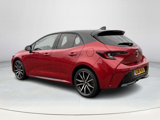 Toyota Corolla Hybrid 140 GR Sport **NAVIGATIE/ STOELVERWARMING/ PARKEERCAMERA** ActivLease financial lease