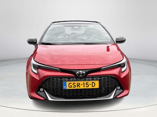 Toyota Corolla Hybrid 140 GR Sport **NAVIGATIE/ STOELVERWARMING/ PARKEERCAMERA** ActivLease financial lease