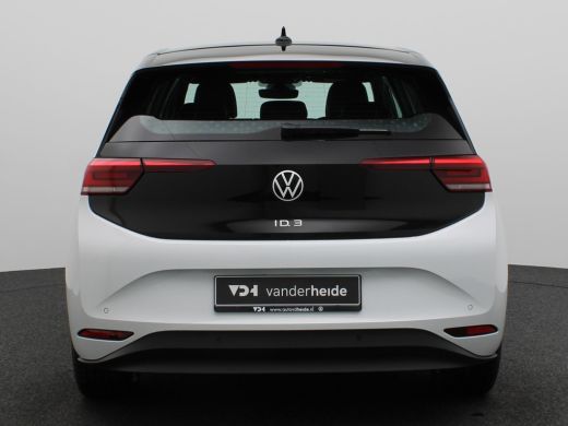 Volkswagen ID.3 Pro 58 kWh 204PK Facelift, achteruitrijcamera, keyless, stuur/stoelverwarming, alarm, 18'' lichtm... ActivLease financial lease