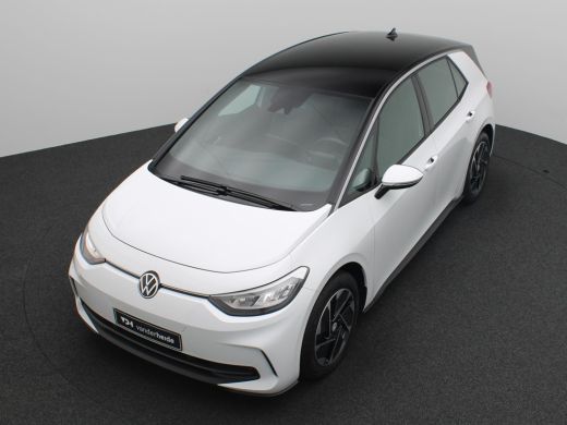 Volkswagen ID.3 Pro 58 kWh 204PK Facelift, achteruitrijcamera, keyless, stuur/stoelverwarming, alarm, 18'' lichtm... ActivLease financial lease