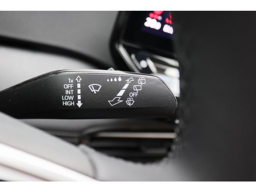 Volkswagen ID.3 Pro 58 kWh 204PK Facelift, achteruitrijcamera, keyless, stuur/stoelverwarming, alarm, 18'' lichtm... ActivLease financial lease