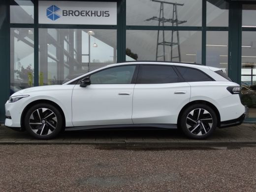 Volkswagen ID.7 Tourer Volkswagen Pro Business | Inclusief € 2000,- inruilvoordeel Inclusief € 2000,- inruilvoordeel ActivLease financial lease