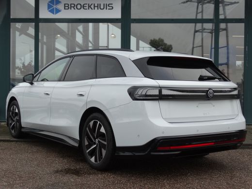 Volkswagen ID.7 Tourer Volkswagen Pro Business | Inclusief € 2000,- inruilvoordeel Inclusief € 2000,- inruilvoordeel ActivLease financial lease