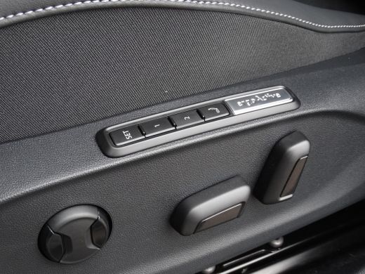 Volkswagen ID.7 Tourer Volkswagen Pro Business | Inclusief € 2000,- inruilvoordeel Inclusief € 2000,- inruilvoordeel ActivLease financial lease