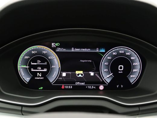 Audi Q5 50 TFSI e S edition 299PK S-Tronic Luchtvering, matrix LED, 360gr. camera, side assist, panoramad... ActivLease financial lease