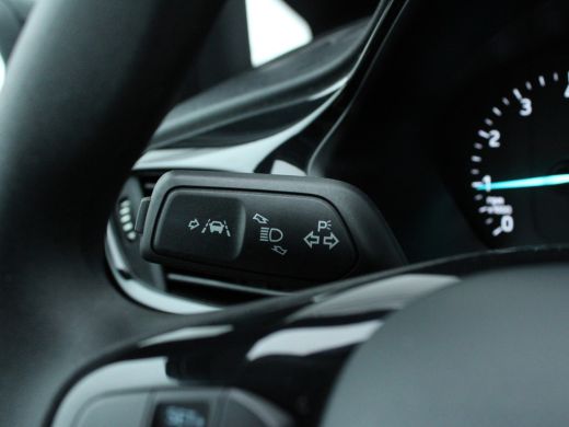 Ford Fiesta 1.1 Trend NL AUTO | AIRCO | NAVI| PDC ActivLease financial lease