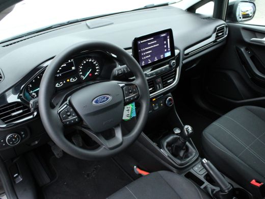 Ford Fiesta 1.1 Trend NL AUTO | AIRCO | NAVI| PDC ActivLease financial lease