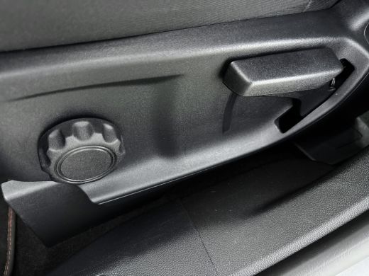 Ford Kuga ST-LINE 2.5 Plug-in Hybride Automaat | NL Auto | 18'' | Standkachel | Keyless-entry | Parkeercame... ActivLease financial lease