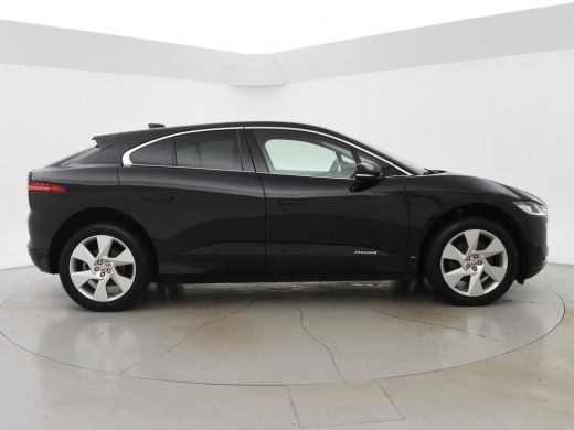 Jaguar I-PACE EV400 SE *INCL BTW* + MERIDIAN / STUURVERW. / LEDER / APPLE CARPLAY / 360 CAMERA ActivLease financial lease