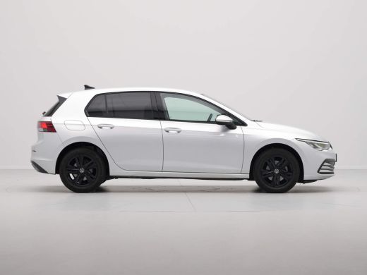 Volkswagen Golf 1.0 eTSI 110pk DSG Life Navigatie Pdc Acc Clima Demo RV ActivLease financial lease