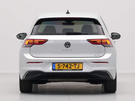 Volkswagen Golf 1.0 eTSI 110pk DSG Life Navigatie Pdc Acc Clima Demo RV ActivLease financial lease