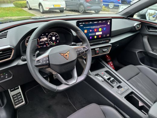 Seat Leon Sportstourer 1.4 e-Hybrid 204 pk PHEV | Navi | Clima | PHEV | Trekhaak | A-Camera | PDC | Elec. A-Klep | ActivLease financial lease
