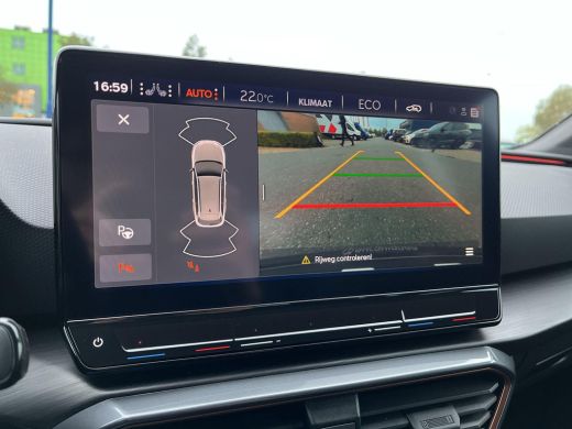 Seat Leon Sportstourer 1.4 e-Hybrid 204 pk PHEV | Navi | Clima | PHEV | Trekhaak | A-Camera | PDC | Elec. A-Klep | ActivLease financial lease