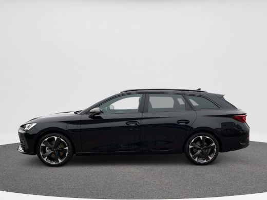 Seat Leon Sportstourer 1.4 e-Hybrid 204 pk PHEV | Navi | Clima | PHEV | Trekhaak | A-Camera | PDC | Elec. A-Klep | ActivLease financial lease