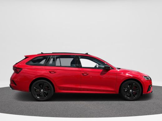Skoda Octavia Combi 1.4 TSI RS iV 245 pk PHEV | Pano Dak | 18 Inch | A- Camera | ERGO | ActivLease financial lease