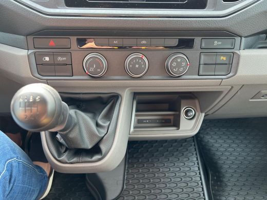 Volkswagen Crafter 35 2.0 TDI 140 pk H6 L3H3 | Airco | ERGO | App | ERGO Massage | Navi via App | PDC | Bij. Bank | ... ActivLease financial lease