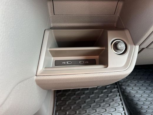 Volkswagen Crafter 35 2.0 TDI 140 pk H6 L3H3 | Airco | ERGO | App | ERGO Massage | Navi via App | PDC | Bij. Bank | ... ActivLease financial lease