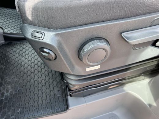 Volkswagen Crafter 35 2.0 TDI 140 pk H6 L3H3 | Airco | ERGO | App | ERGO Massage | Navi via App | PDC | Bij. Bank | ... ActivLease financial lease