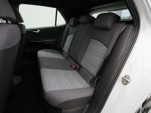 Volkswagen ID.3 Pro 58 kWh Navigatie Pdc Clima Acc 196 ActivLease financial lease