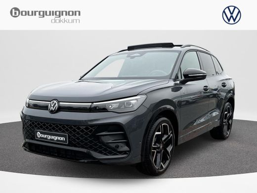 Volkswagen Tiguan 1.5 TSI 150 pk R-Line | Pano Dak | ERGO | Trekhaak | HUD | Mild Hybrid | Vol! |Leder | Volkswagen Tiguan 1.5 TSI 150 pk R-Line | Pano Dak | ERGO | Trekhaak | HUD | Mild Hybrid | Vol! |Leder |