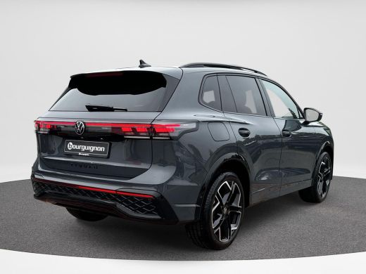 Volkswagen Tiguan 1.5 TSI 150 pk R-Line | Pano Dak | ERGO | Trekhaak | HUD | Mild Hybrid | Vol! |Leder | ActivLease financial lease