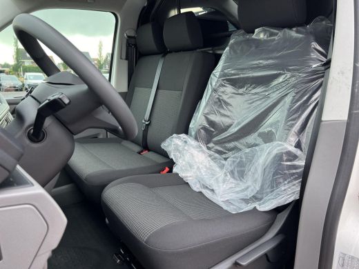 Volkswagen Transporter 2.0 TDI 110 pk L1H1 28 | Bijrijdersbank | Achterdeuren | A-Camera | Cruise | Navi via App | BPM V... ActivLease financial lease