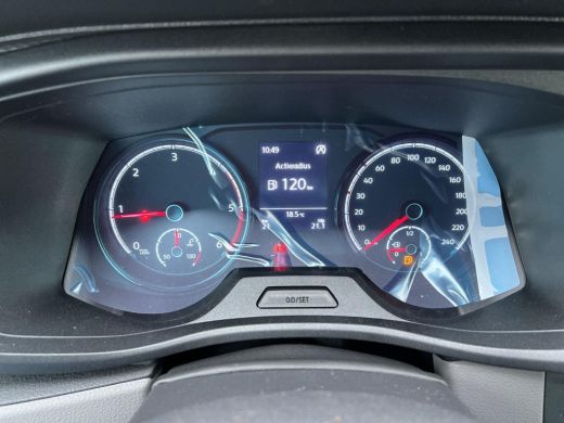 Volkswagen Transporter 2.0 TDI 110 pk L1H1 28 | Bijrijdersbank | Achterdeuren | A-Camera | Cruise | Navi via App | BPM V... ActivLease financial lease