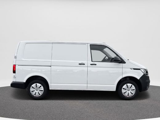 Volkswagen Transporter 2.0 TDI 110 pk L1H1 28 | Bijrijdersbank | Achterdeuren | A-Camera | Cruise | Navi via App | BPM V... ActivLease financial lease