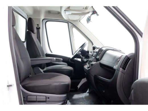 Citroën Jumper 2.2 BlueHDi 165pk Clixtar BE-Combi Bakwagen met schuifzeilen L480cm 2800kg laadverm. 03-2023 ActivLease financial lease