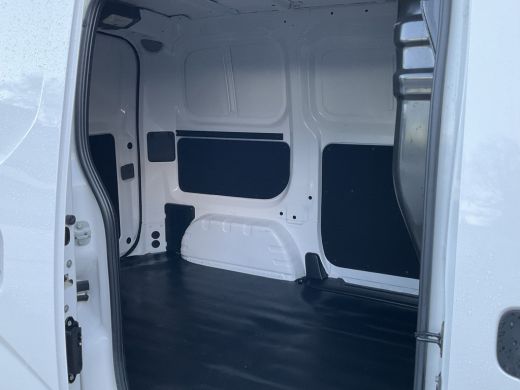 Nissan E-NV200 Business 40 kWh Navi/Cam Stoel/stuurverwarming ActivLease financial lease
