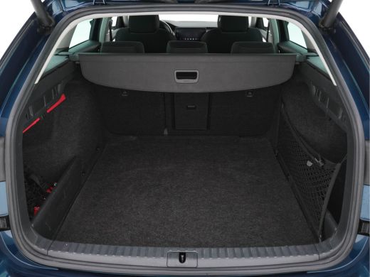 Skoda Octavia Combi 2.0 TDI Aut. *ADAPTIVE-CRUISE | FULL-LED | DIGI-COCKPIT | KEYLESS | DAB+ | NAVI-FULLMAP | E... ActivLease financial lease