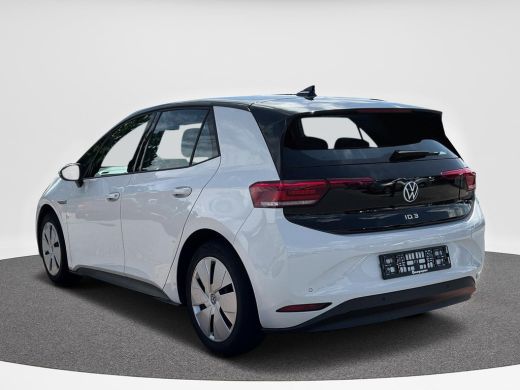Volkswagen ID.3 Pure 45 kWh 150 pk | Navi | Clima | ACC | Incl. Wallbox 22Kwh ActivLease financial lease
