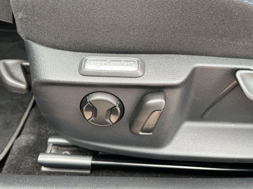 Volkswagen Passat Variant 1.4 TSI PHEV GTE 218 pk | ERGO Comfort | ACC | Navi | Clima | PDC | ActivLease financial lease
