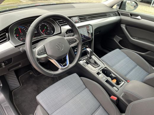 Volkswagen Passat Variant 1.4 TSI PHEV GTE 218 pk | ERGO Comfort | ACC | Navi | Clima | PDC | ActivLease financial lease