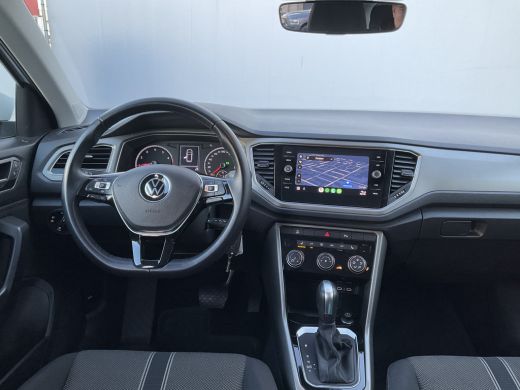 Volkswagen T-Roc 1.5 TSI R-Line AutomStoelverw Adaptive-Cruise Carplay-Navi 19inch Sport Business ActivLease financial lease