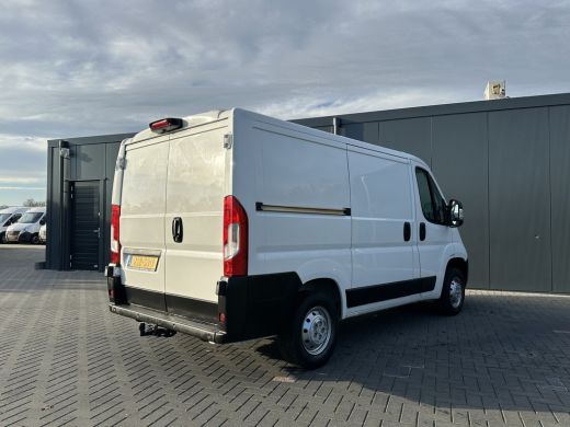 Citroën Jumper 2.2 BlueHDi 140 PK / L1H1 / 1e EIG. / 2.5T TREKHAAK / CAMERA / CRUISE / AIRCO / NAVIGATIE ActivLease financial lease