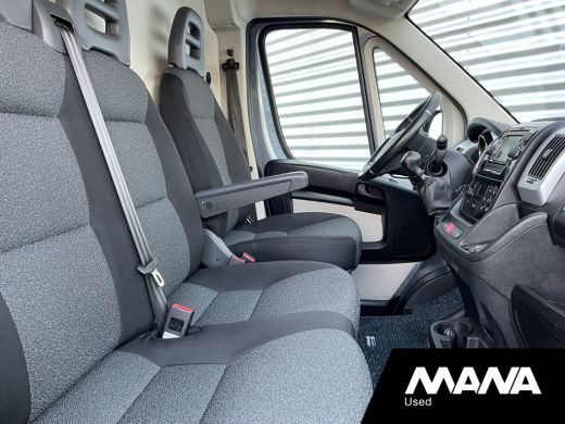 Fiat Ducato 2.3 131PK MultiJet L2H1 Climatronic Navigatie Camera Cruise Trekhaak LMV LED Leder-Stuurwiel ActivLease financial lease