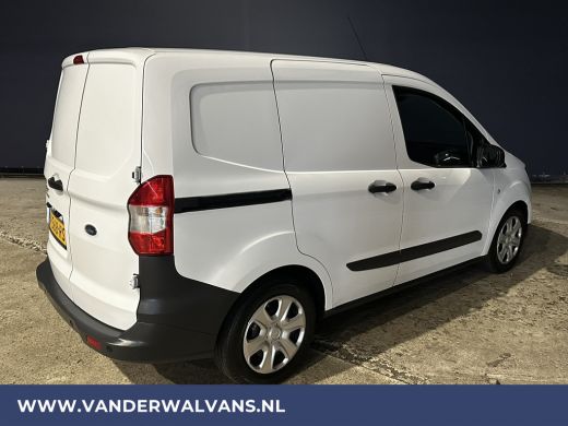 Ford Transit Courier 1.5 TDCI L1H1 Euro6 Airco | Navigatie | Apple Carplay | Android Auto | Stoelverwarming Verwarmde ... ActivLease financial lease