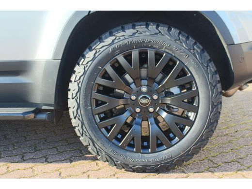 Land Rover Defender D240 110 S 7 Seater incl. Btw / BPM geel kenteken ActivLease financial lease