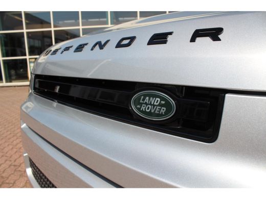 Land Rover Defender D240 110 S 7 Seater incl. Btw / BPM geel kenteken ActivLease financial lease