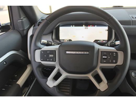 Land Rover Defender D240 110 S 7 Seater incl. Btw / BPM geel kenteken ActivLease financial lease