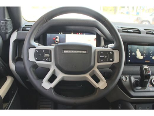 Land Rover Defender D240 110 S 7 Seater incl. Btw / BPM geel kenteken ActivLease financial lease