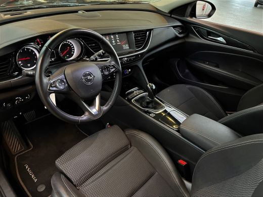 Opel Insignia Sports Tourer 1.5 Turbo 165pk/84.000km/Trekhaak/ Carplay/Led/cruise ActivLease financial lease