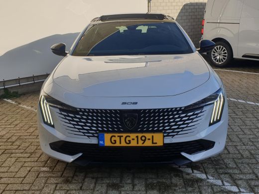 Peugeot 508 SW 1.6 HYbrid 225 GT | Fiscaal €51.127,- |  Panoramadak | Trekhaak | Leder | Adaptieve Cruise ActivLease financial lease