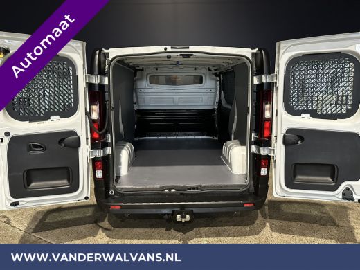 Renault Trafic 2.0 dCi 146pk Automaat L1H1 Euro6 Airco | LED | Camera | Navigatie | Cruisecontrol Trekhaak, Park... ActivLease financial lease