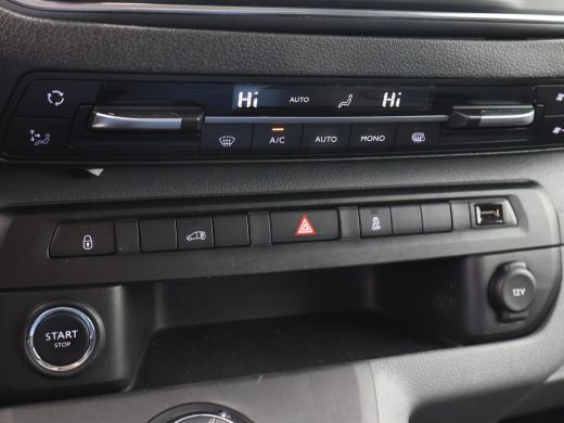 Toyota ProAce 2.0 D-4D 177 PK AUT. LONG + 2 SCHUIFDEUREN / CAMERA / TREKHAAK / NAVIGATIE ActivLease financial lease