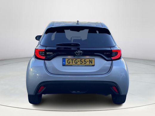 Toyota Yaris 1.5 Hybrid 115 First Edition **NAVIGATIE/ PARKEERCAMERA/ APPLE CARPLAY** ActivLease financial lease