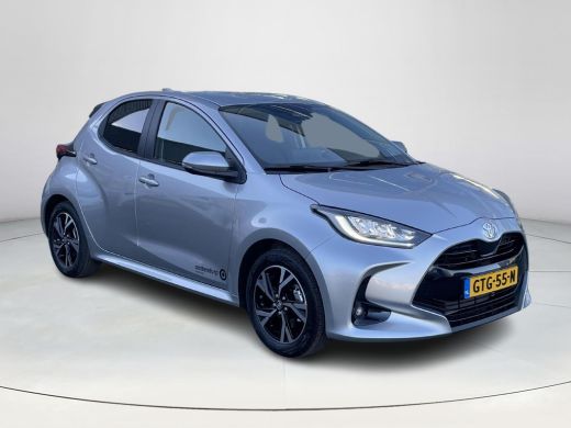 Toyota Yaris 1.5 Hybrid 115 First Edition **NAVIGATIE/ PARKEERCAMERA/ APPLE CARPLAY** ActivLease financial lease