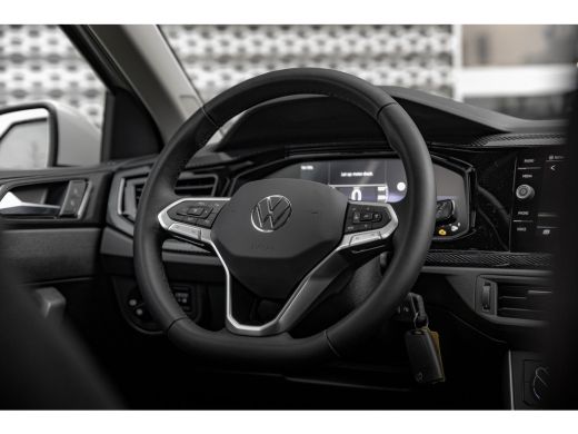 Volkswagen Polo Volkswagen Life Edition Inclusief €2000,- inruilvoordeel + €1000,- korting  | 'App-Connect' draad... ActivLease financial lease