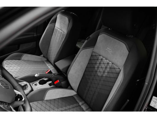 Volkswagen Polo R-Line Edition Inclusief €2000,- inruilvoordeel  | 'App-Connect' draadloze smartphone integratie ... ActivLease financial lease